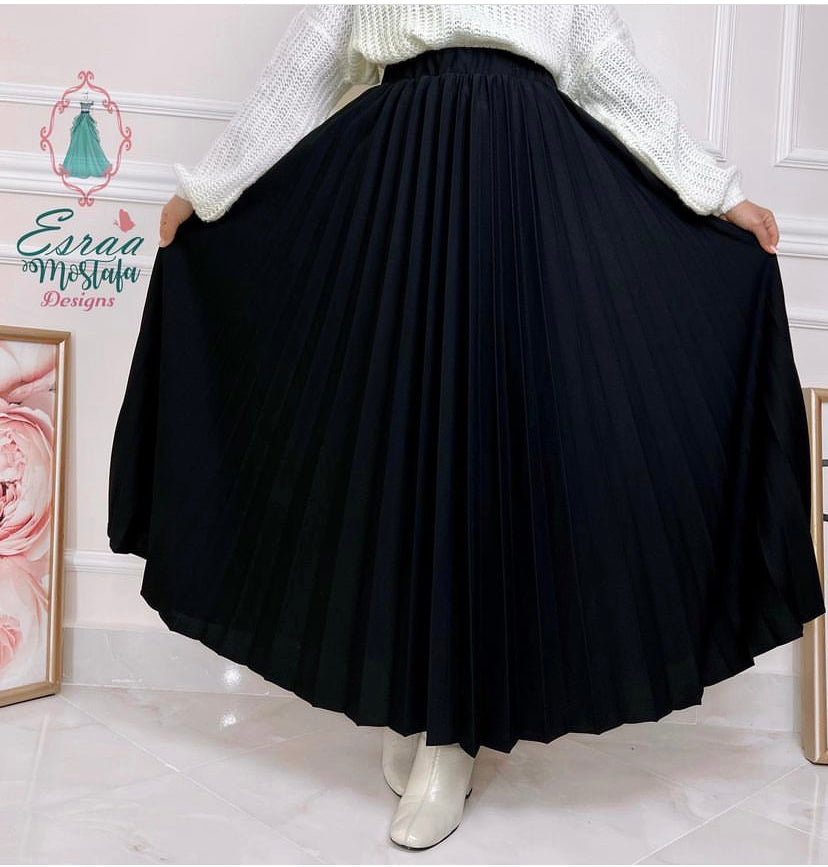 Pleated skirt
