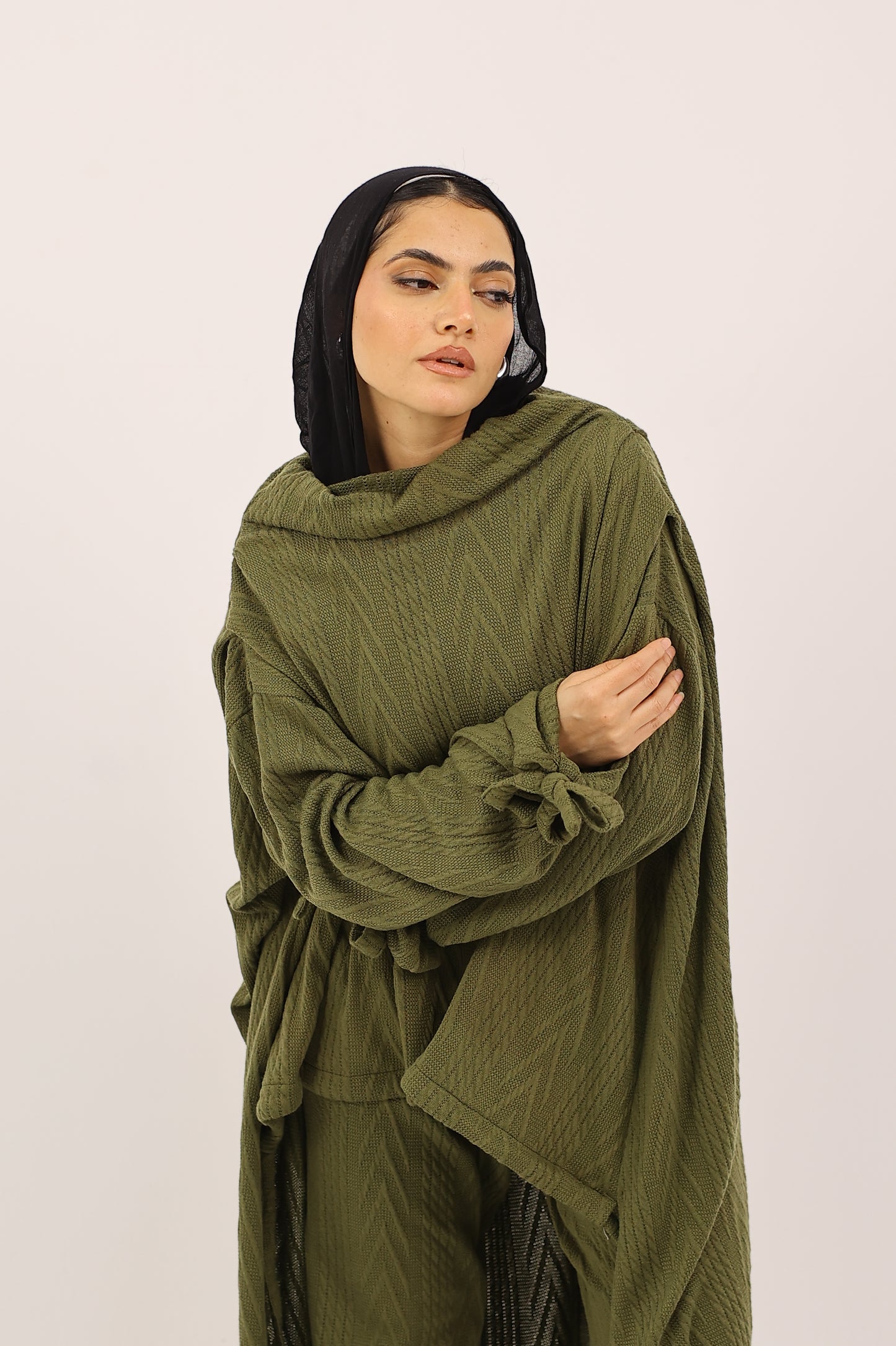 OLIVE KNITWEAR SET