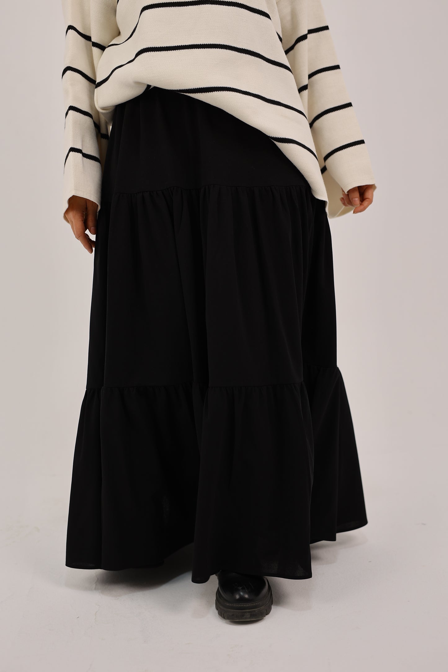 ALICE SKIRT IN BLACK